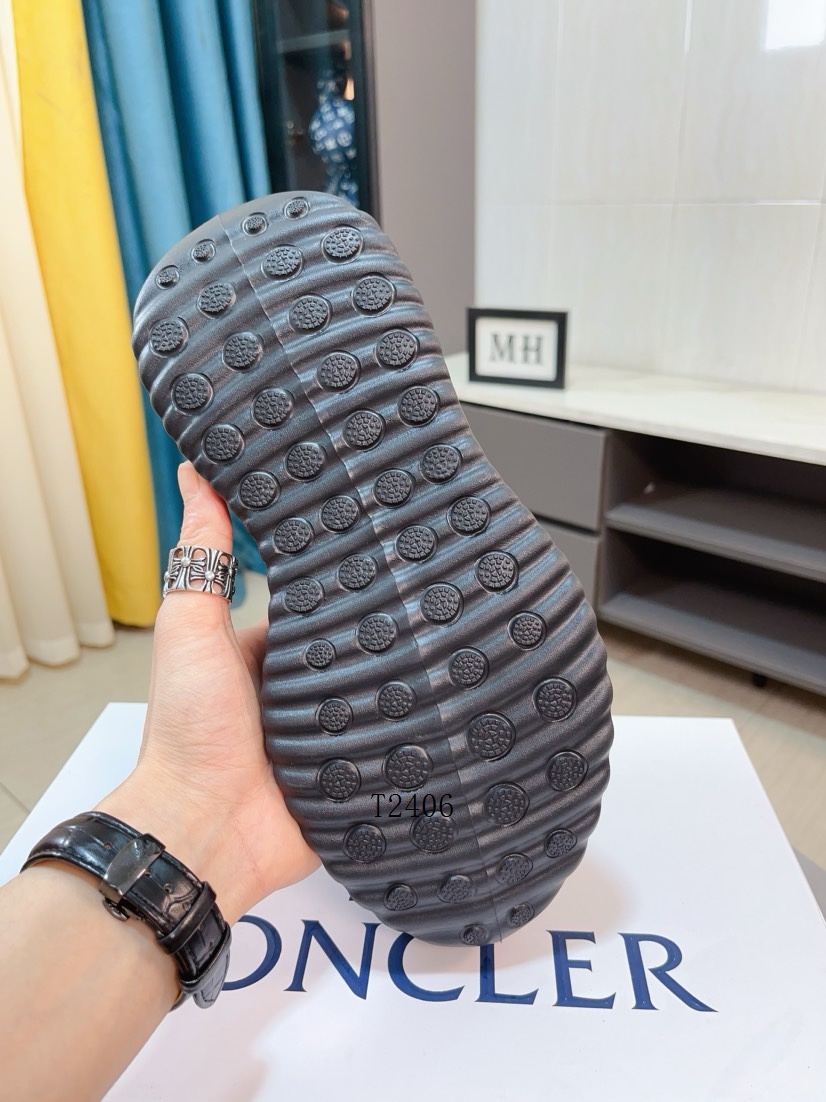 Moncler sz38-44 70